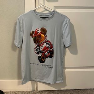 Short sleeve graphic tee